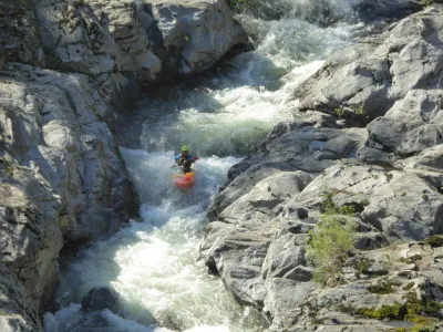 Moi, dans l'un des nombreux petit gorges.